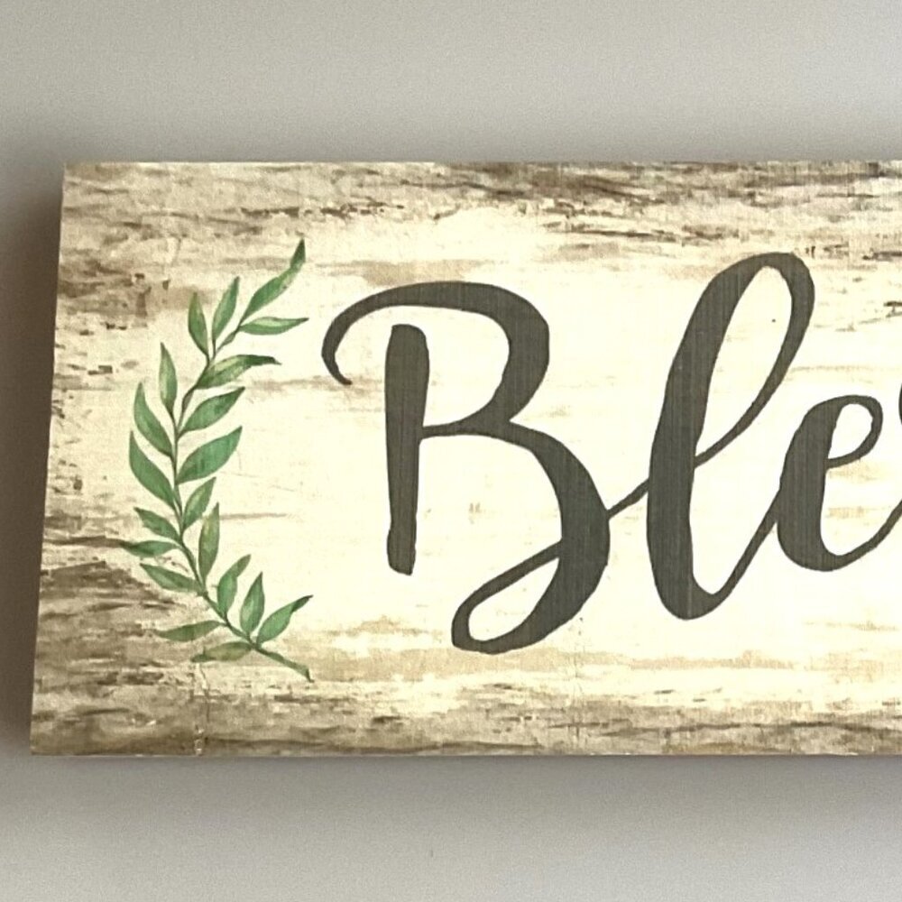 BLESSED WOODEN WALL HANGING DECORATIONS - Picture 6 of 7